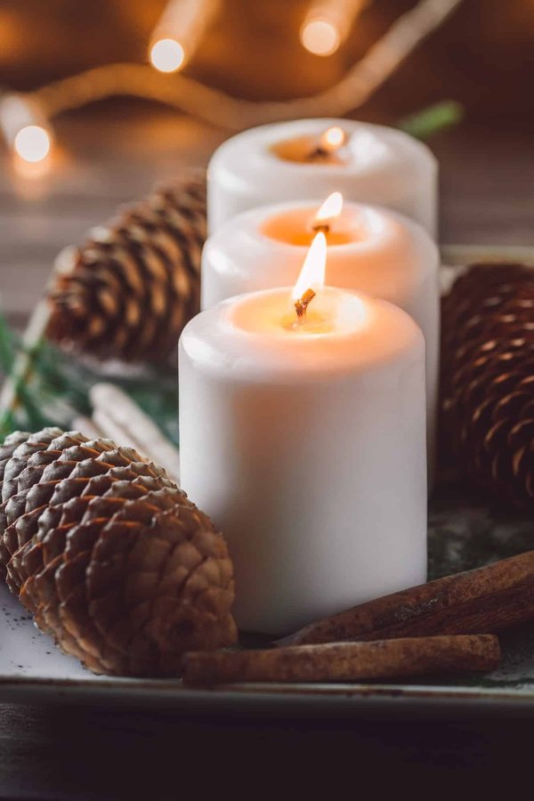 What's the Best Way to Design a Cozy, Eco-Friendly Reading Nook Using Recycled Materials?