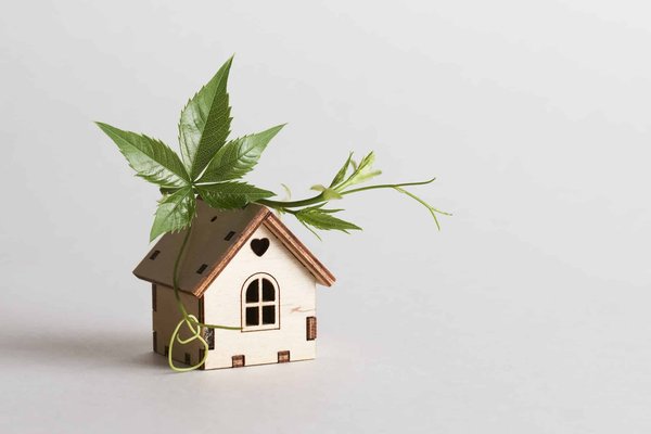 How to Retrofit Apple CarPlay into an Older BMW 3 Series?